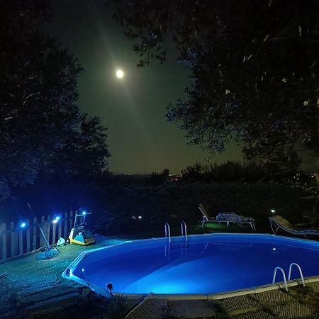 Ferienwohnung Il Borgo Dei Pini Vinci Exterior foto